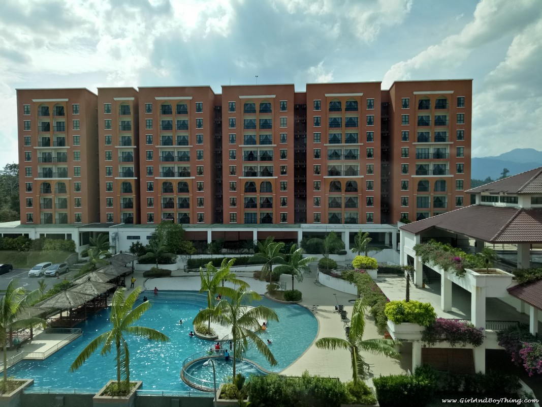 bukit-gambang-resort-city-arabian-bay-resort-accommodation-1