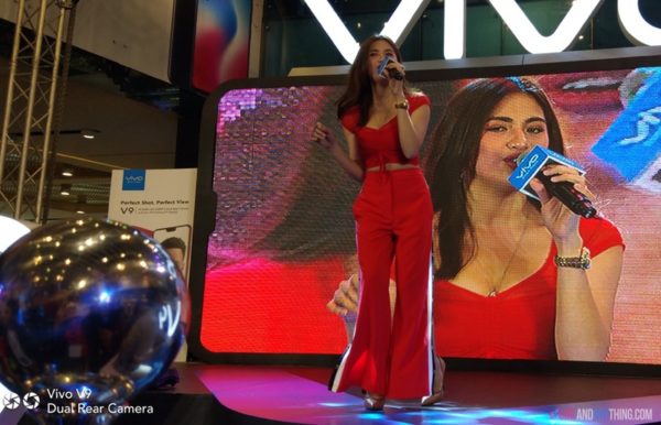 Vivo V9 Red Velvet Color Now Available in PH