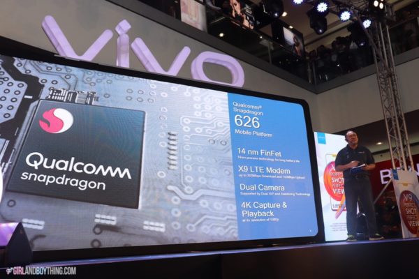 Kathniel Fever at the Vivo V9 Grand Mall Tour in SM Mall of Asia