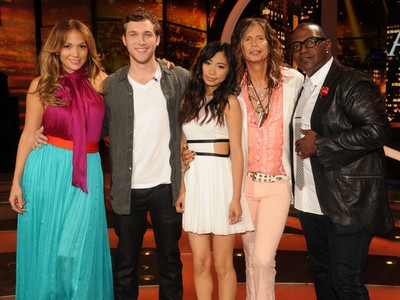 Jessica Sanchez and Philip Philips on Final 2 American Idol