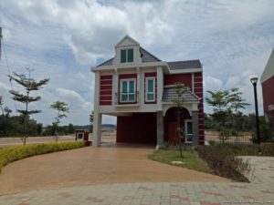Bukit gambang Resort City Amsterdam Villa