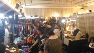 paymaya cashless shopping