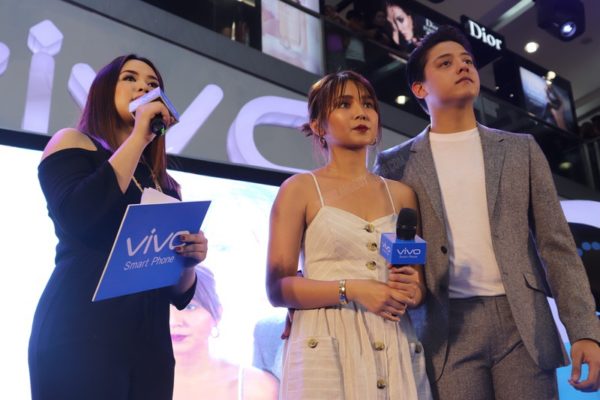 Vivo V9 Grand Mall Tour