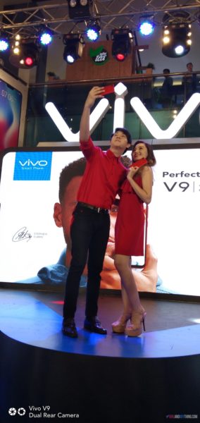 Vivo V9 Red Velvet Color Now Available in PH