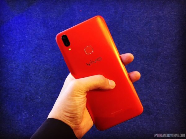 Vivo V9 Red Velvet Color Now Available in PH