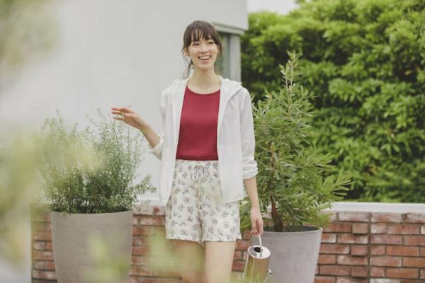 UNIQLO LifeWear clothing 