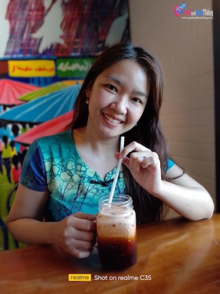 realme C35