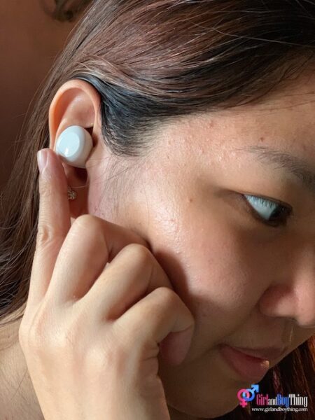 realme Buds Q2s Review: Where Functionality Meets Style