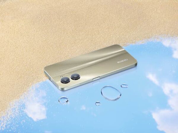 5 realme Tech Items To Bring Fun To Your Holiday Vacation Experience!