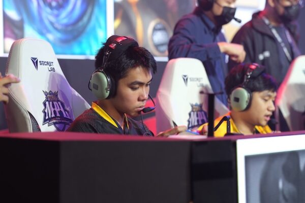 Gold laner Stephen “Super Marco” Requitano Brings Bren Esports To Victory Vs. Nexplay EVOS and TNC