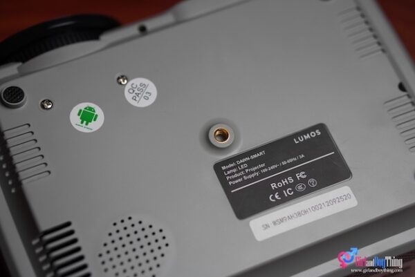 LUMOS DAWN SMART PROJECTOR REVIEW + GIVEAWAY